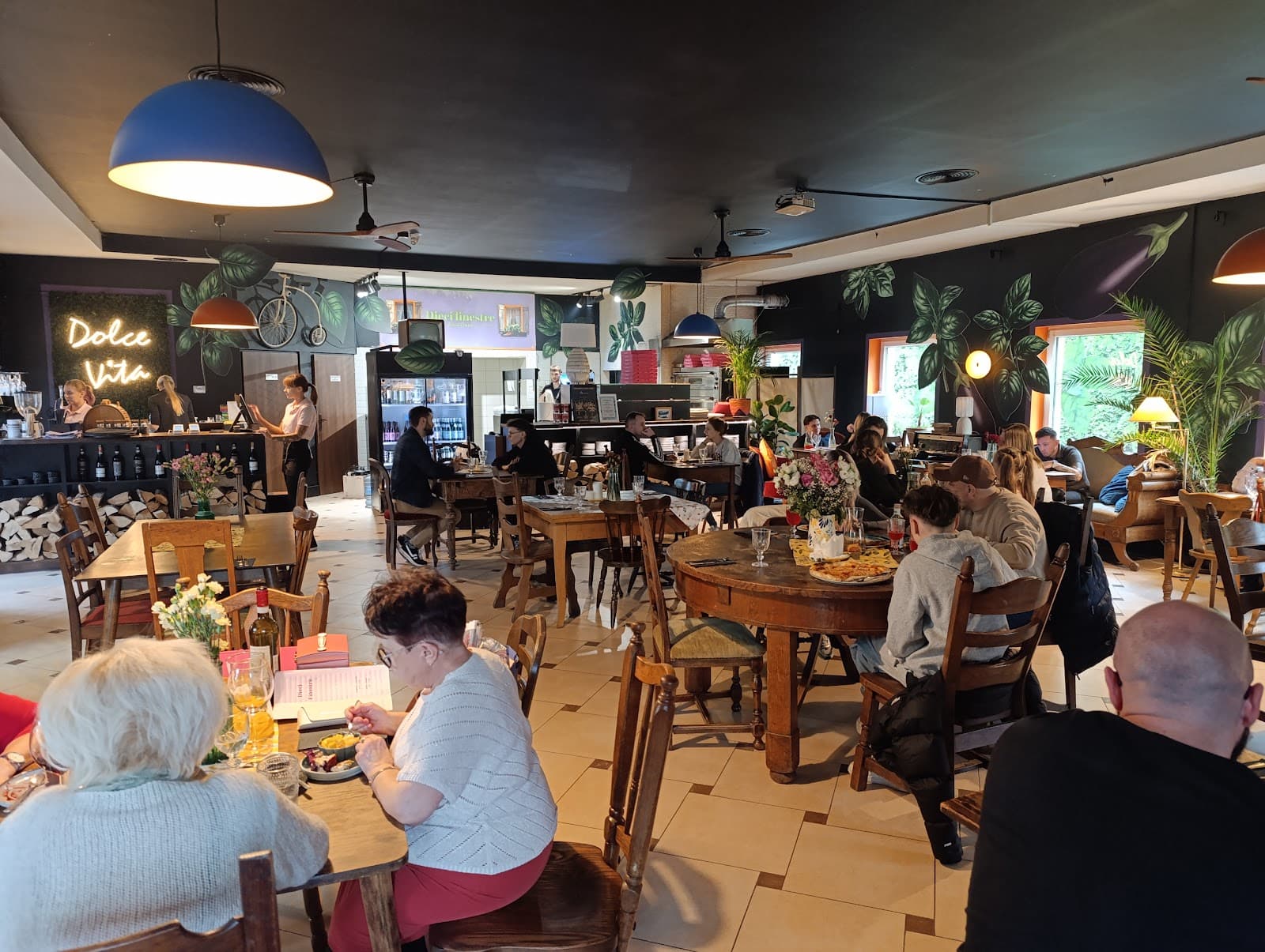 10Okien - Dieci Finestre