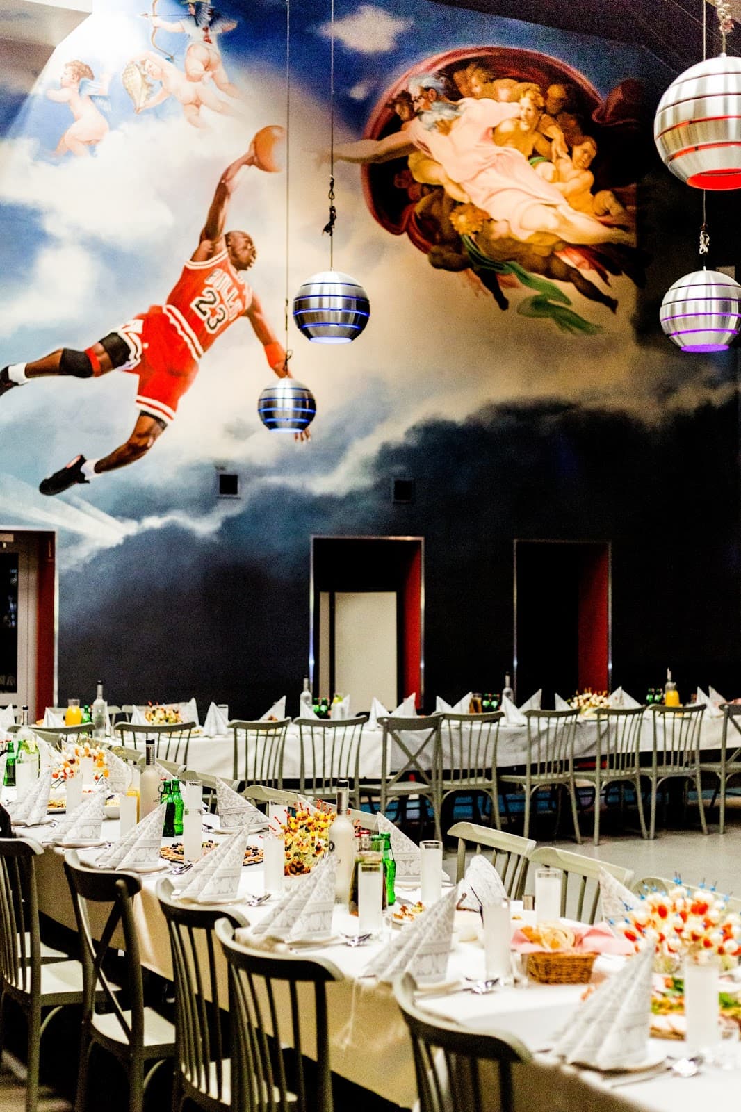 NEW Basketon Food&Drink