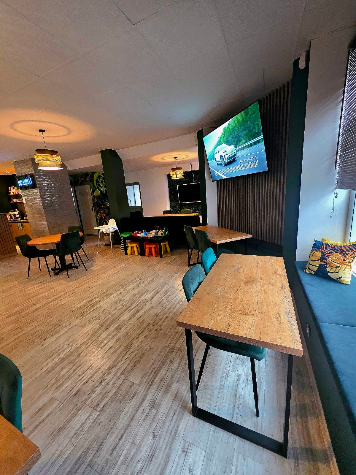 Parmezan Bistro Lublin - restauracja, jedzenie z dowozem, imprezy okolicznościowe