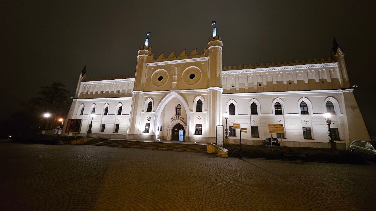 Patio Bernardyńska 13