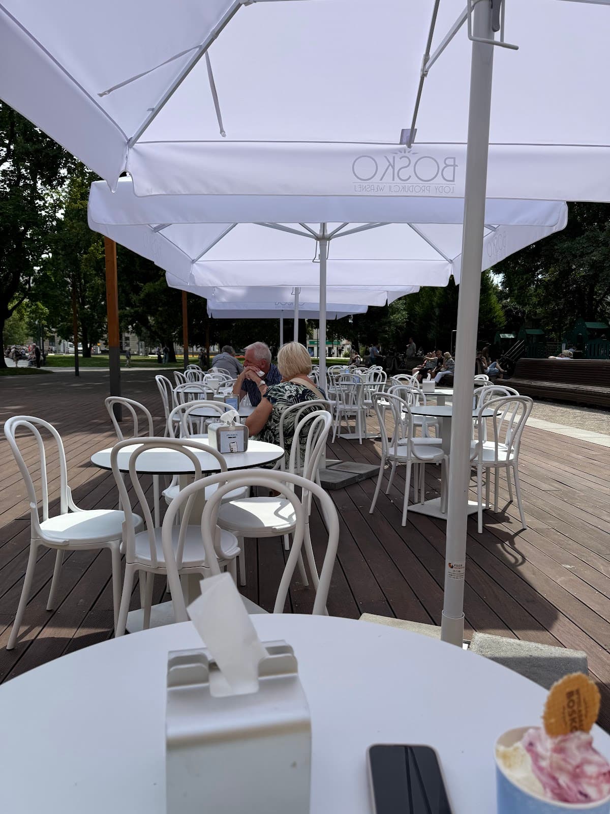 Santiago Cafe Lubelska kawiarnia sezonowa