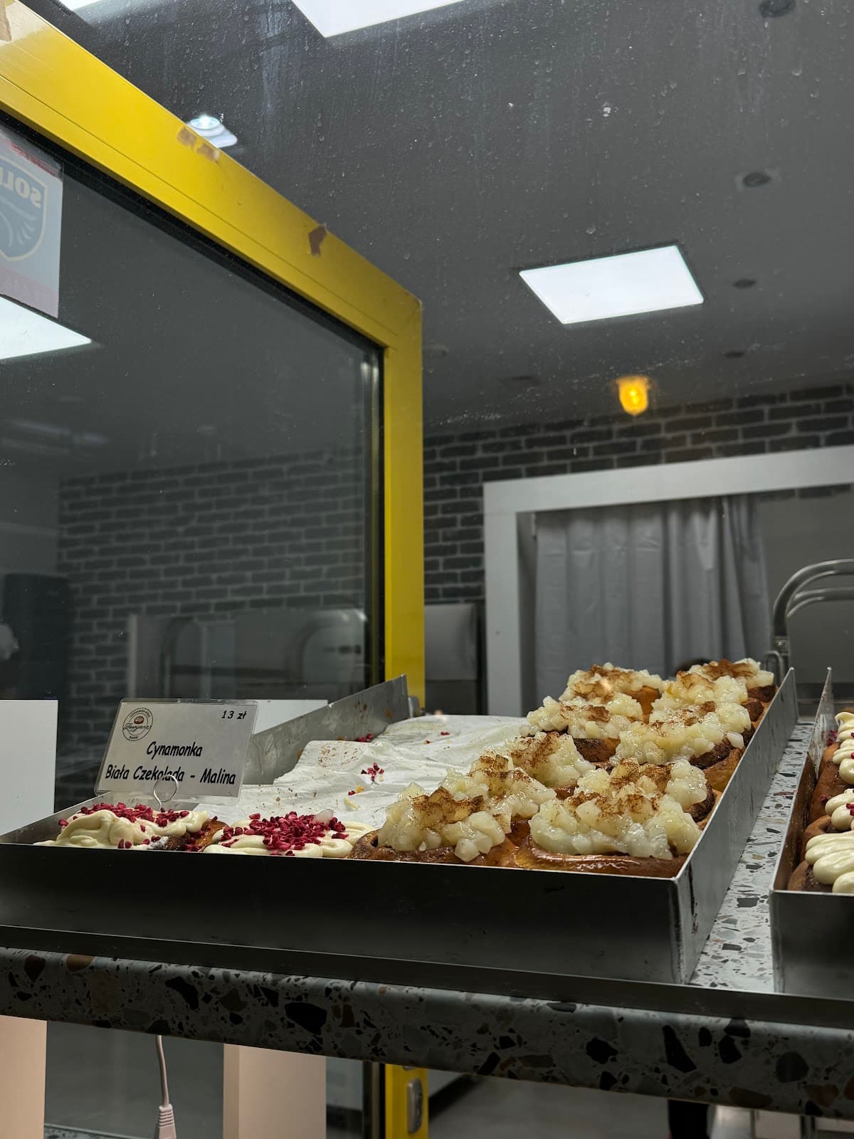 Zawijane Cinnamon Rolls Bakery